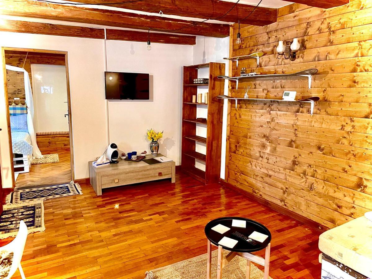 Apartament Rustic In Centrul Istoric Leilighet Braşov Eksteriør bilde